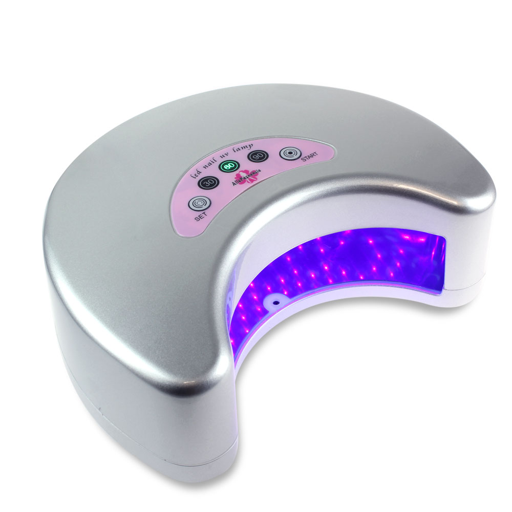 LED lampa STRIEBORNA 12W